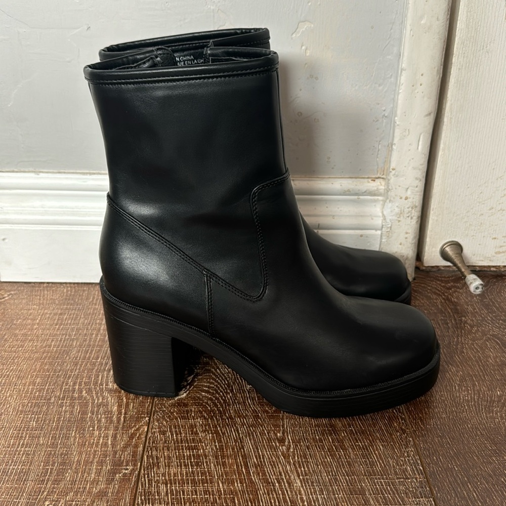 Black block heel ankle boots